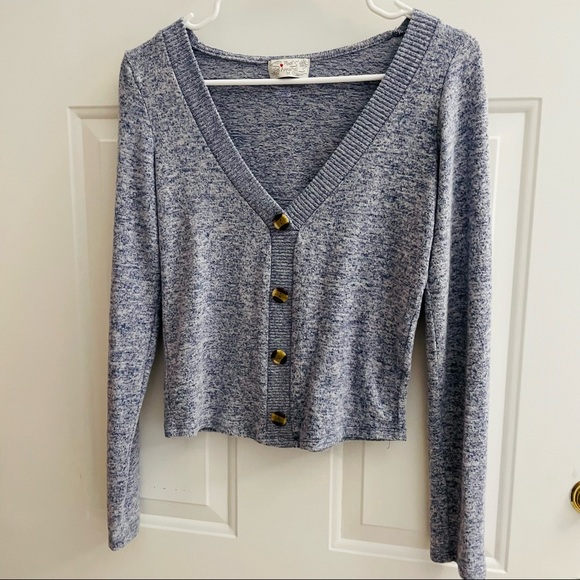 🎉HP🎉Poof Apparel Super Soft Sweater - NWOT - Women’s Medium - Picture 1 of 7